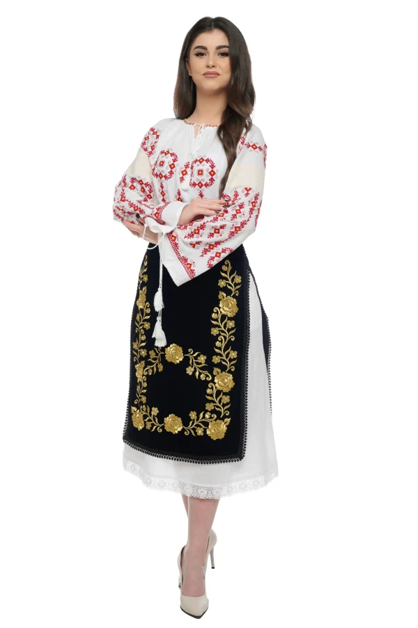 Costum traditional dama soarte negre broderie florala fir lame auriu (2)
