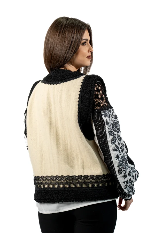 Vesta dama din postav cu blanita ecologica – inspiratie traditionala (2)